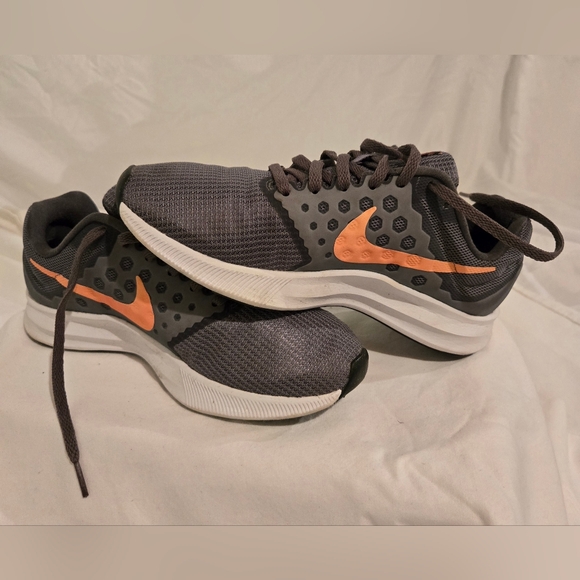 Nike Shoes - Nike Charcoal and Tangerine Running Shoes